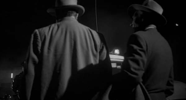 历劫才子/狂野生死恋 Touch.of.Evil.1958.RECONSTRUCTED.WS.1080p.BluRay.X264-AMIABLE 7.65GB-3.png