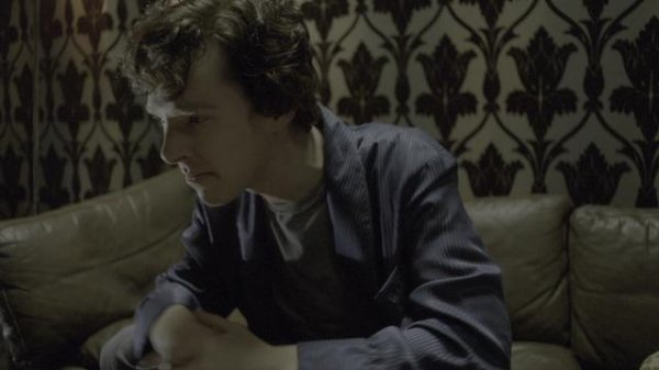 神探夏洛克 第一季/新世纪福尔摩斯 Sherlock.S01.2160p.BluRay.HEVC.DTS-HD.MA.5.1-HDBEE 145.40GB-2.png