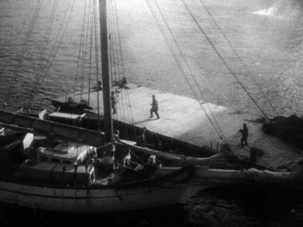 亡魂岛 Island.Of.Lost.Souls.1932.1080p.BluRay.X264-AMIABLE 4.37GB-4.png