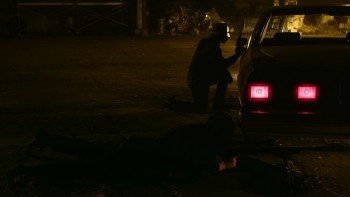 逃出水泥地 Dragged.Across.Concrete.2018.1080p.BluRay.x264-DRONES 12GB-6.jpg