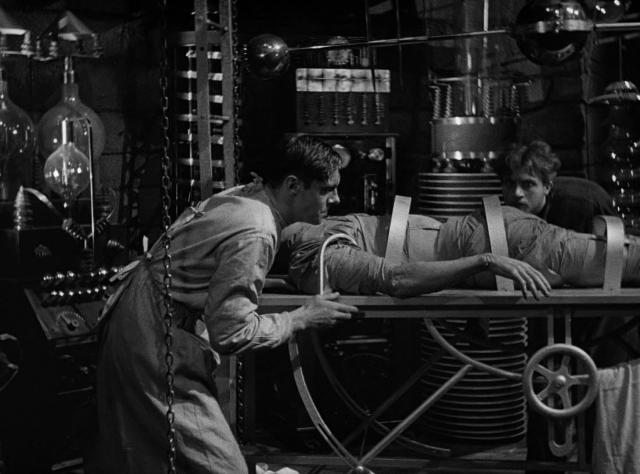 科学怪人/弗兰肯斯坦 Frankenstein.1931.1080p.BluRay.x264-HD4U 5.46GB-6.png