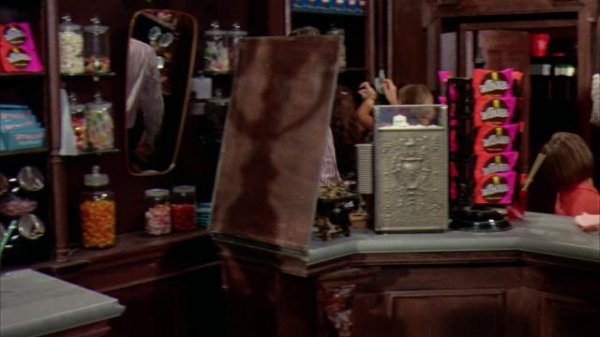 欢乐糖果屋/查理和巧克力工场 Willy.Wonka.and.the.Chocolate.Factory.1971.1080p.BluRay.x264.DD5.1-FGT 12.02GB-2.png