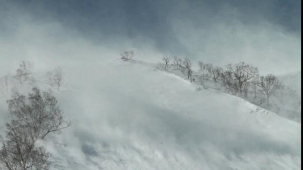 滑雪板探险: 边境雪域 Further.2012.1080p.BluRay.x264-XSTREEM 6.56GB-2.png