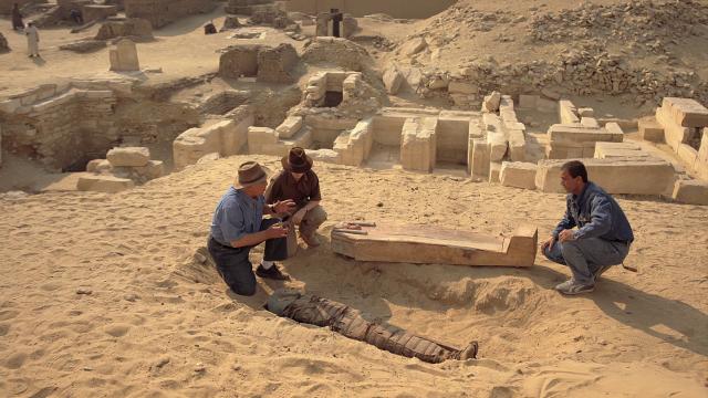 木乃伊之法老的奥秘/木乃伊:法老的奥秘 IMAX.Mummies.Secrets.Of.The.Pharaohs.2011.1080p.BluRay.x264-MOOVEE 3.28GB-4.png