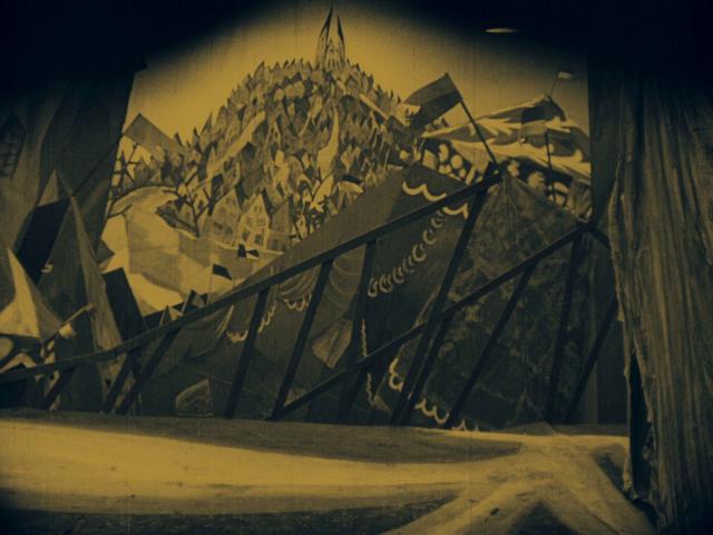 卡里加里博士的小屋 The.Cabinet.Of.Dr.Caligari.1920.GERMAN.1080p.BluRay.x264.DTS-FGT 7.02GB-2.png