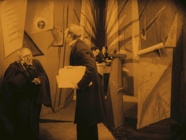 卡里加里博士的小屋 The.Cabinet.Of.Dr.Caligari.1920.GERMAN.1080p.BluRay.x264.DTS-FGT 7.02GB-3.png