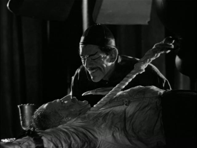 傅满洲的面具/傅满州的面具 The.Mask.of.Fu.Manchu.1932.1080p.WEBRip.x264-RARBG 1.30GB-1.png