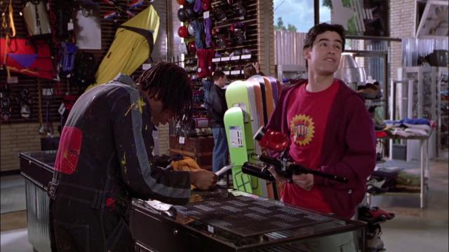 时光骇客/时光黑客 Clockstoppers.2002.1080p.WEBRip.x264-RARBG 1.79GB-3.png