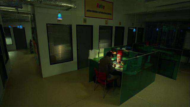 Office有鬼 Haunted.Office.2002.CHINESE.1080p.WEBRip.DD5.1.x264-MooMa 1.64GB-3.png
