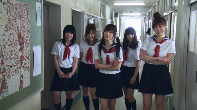 少女铁假面传闻 Mutant.Girls.Squad.2010.JAPANESE.1080p.BluRay.x264.DD2.0-FGT 6.85GB-2.png